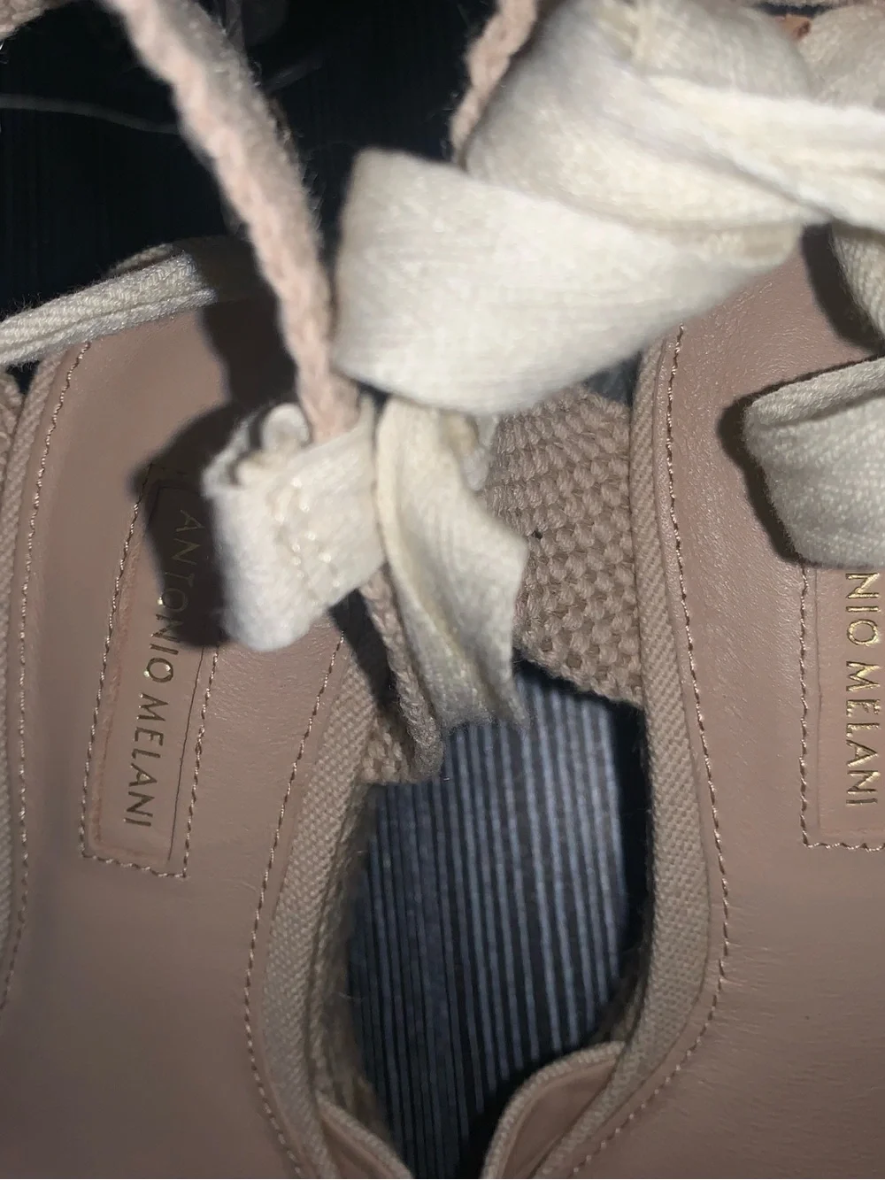 Brand NEW Antonio Melani canvas wedges